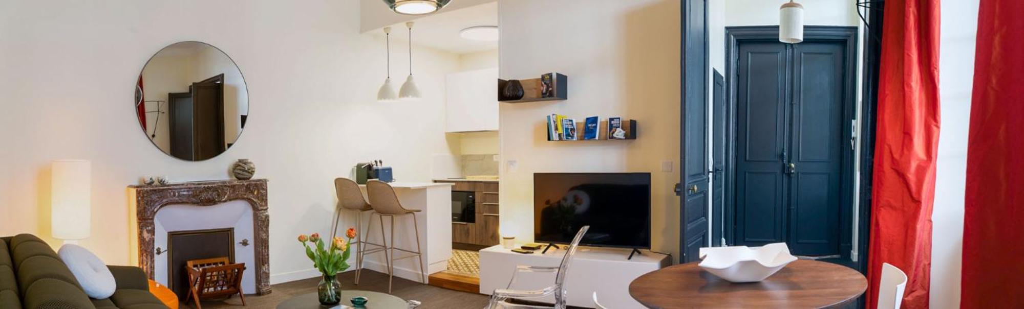 Apartment Zeina, 2 Pieces Confortables Et Raffinees, Wifi, Hypercentre *